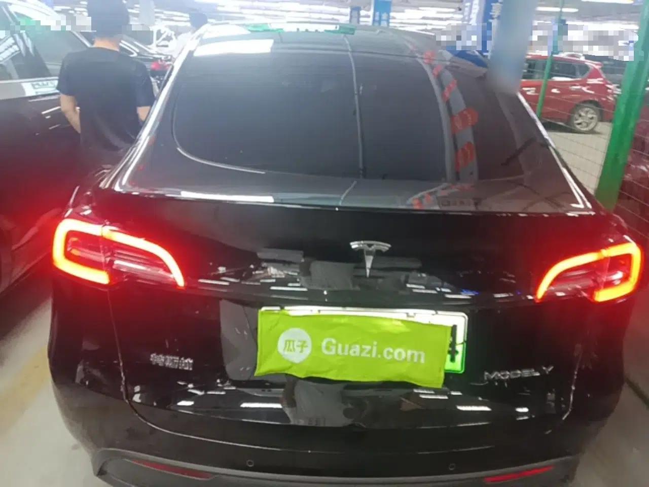 Tesla Model Y 2022 Rear-Wheel-Drive Version — миниатюра 5