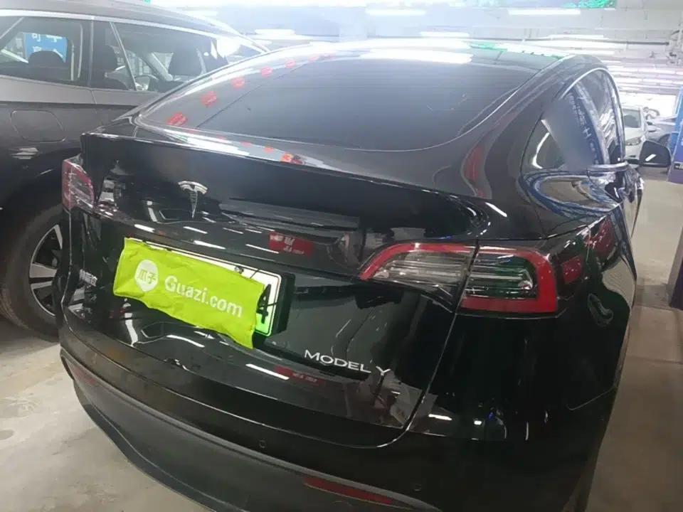 Tesla Model Y 2022 Rear-Wheel-Drive Version — миниатюра 6