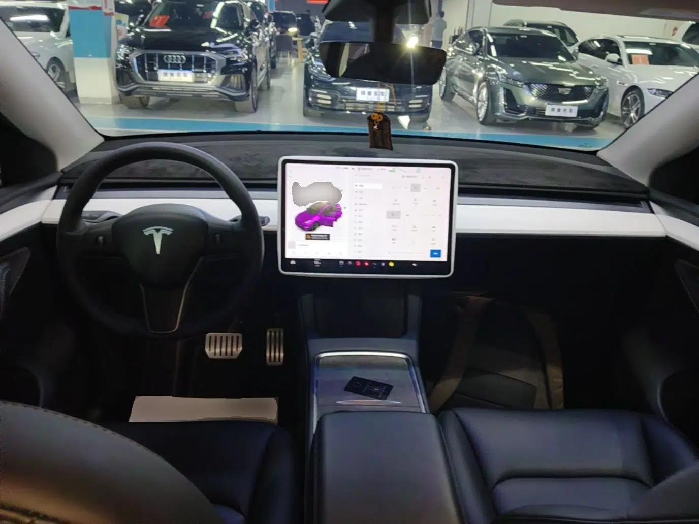 Tesla Model Y 2021 Long-Range All-Wheel-Drive Version 3D7 — миниатюра 17