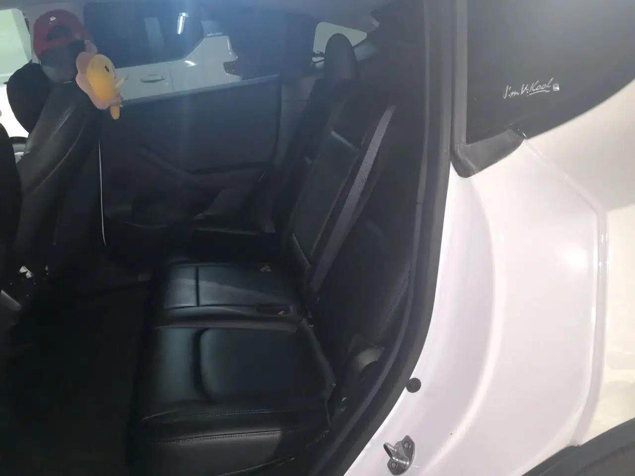 Tesla Model Y 2022 Rear-Wheel-Drive Version — миниатюра 17