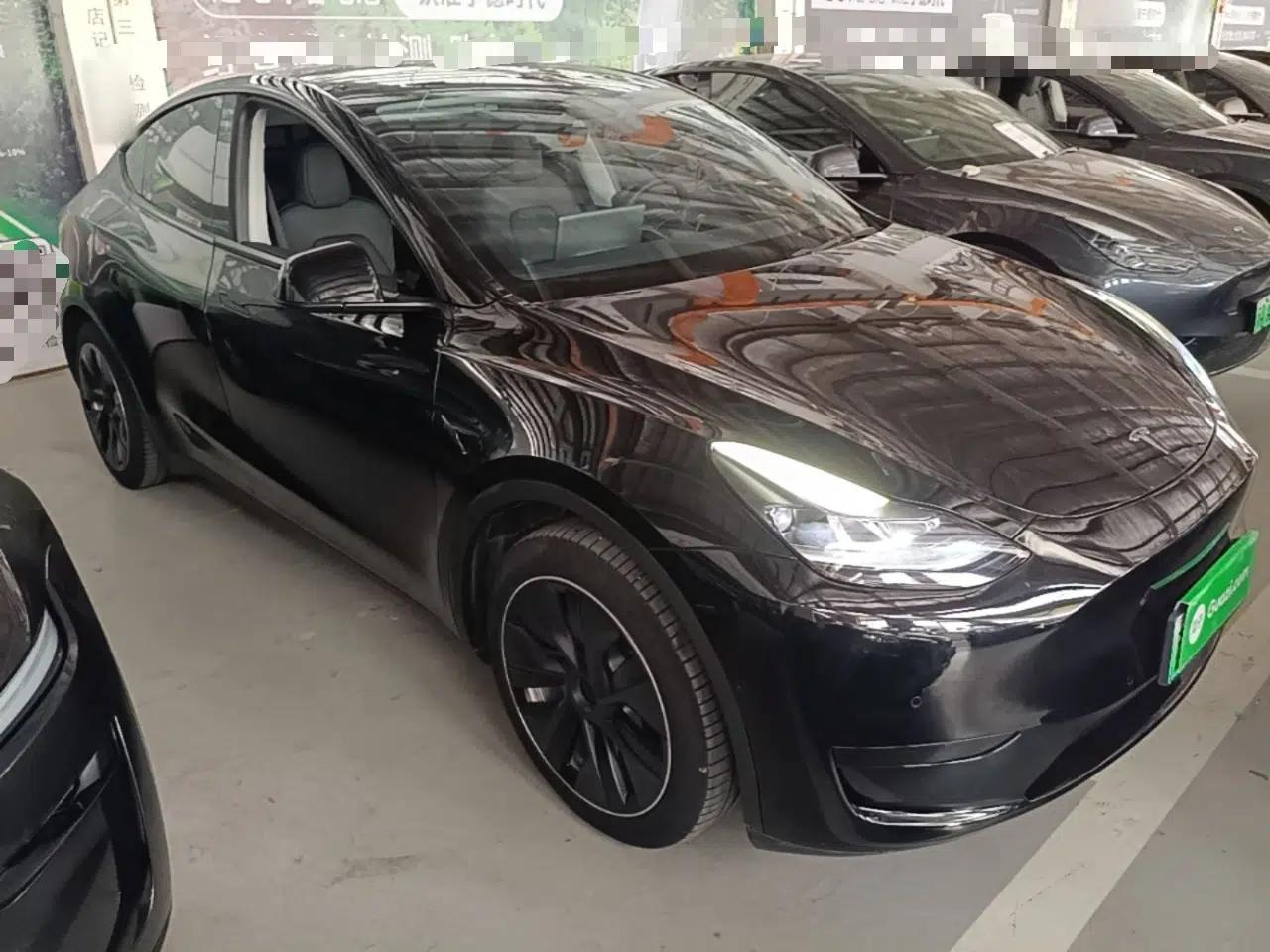 Tesla Model Y 2022 Revised Version Rear-Wheel Drive — миниатюра 3
