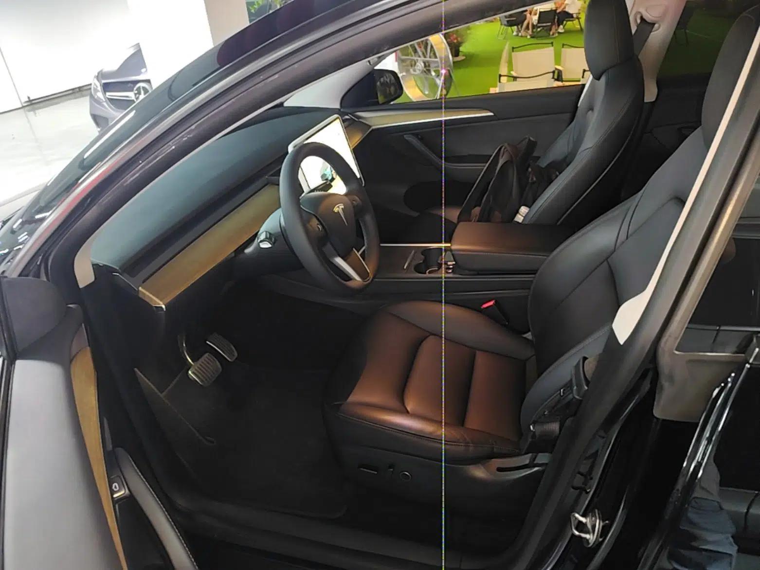 Tesla Model Y 2022 Rear-Wheel-Drive Version — миниатюра 23