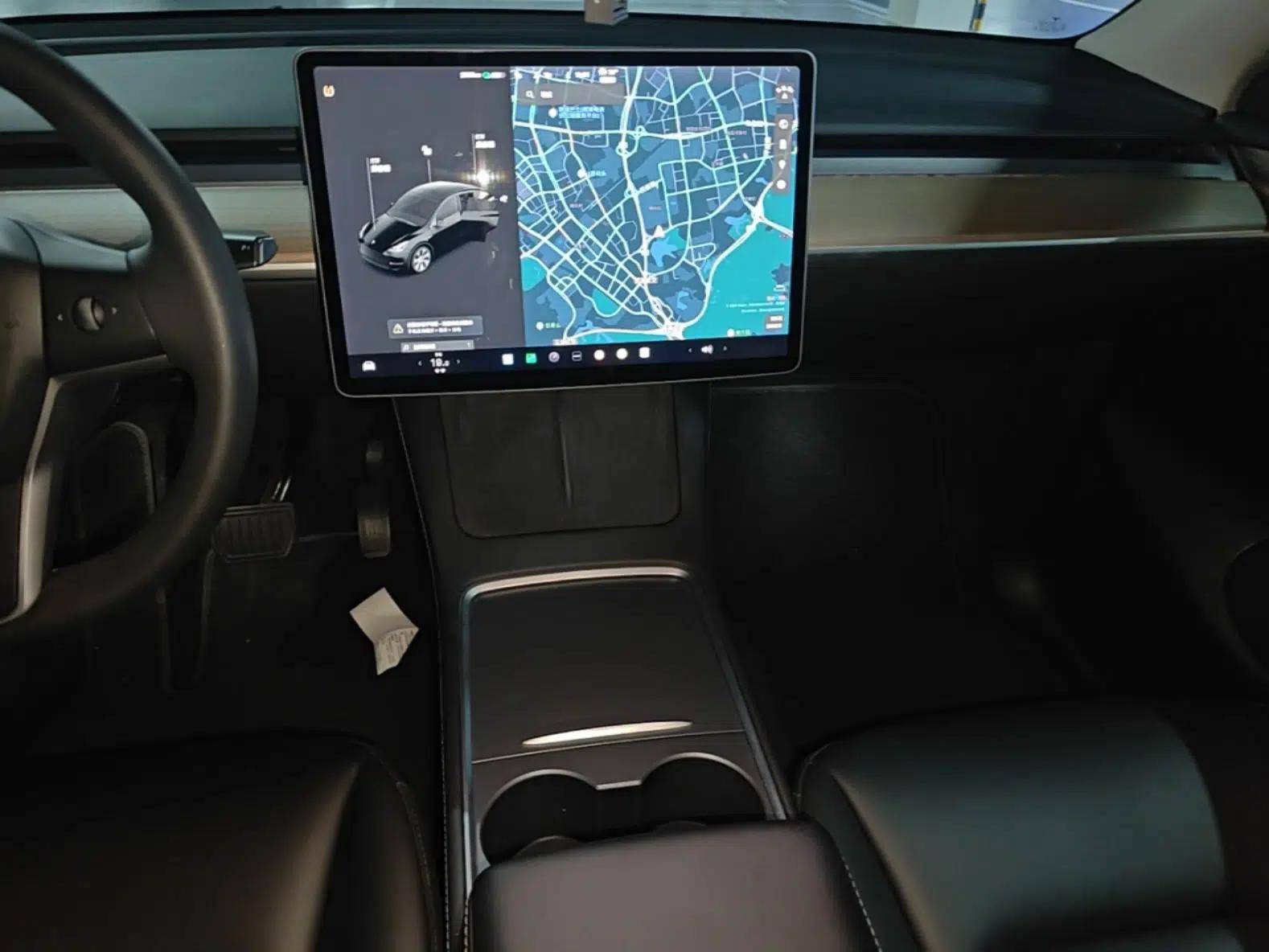 Tesla Model Y 2021 Standard Range Rear-Wheel Drive Version — миниатюра 20