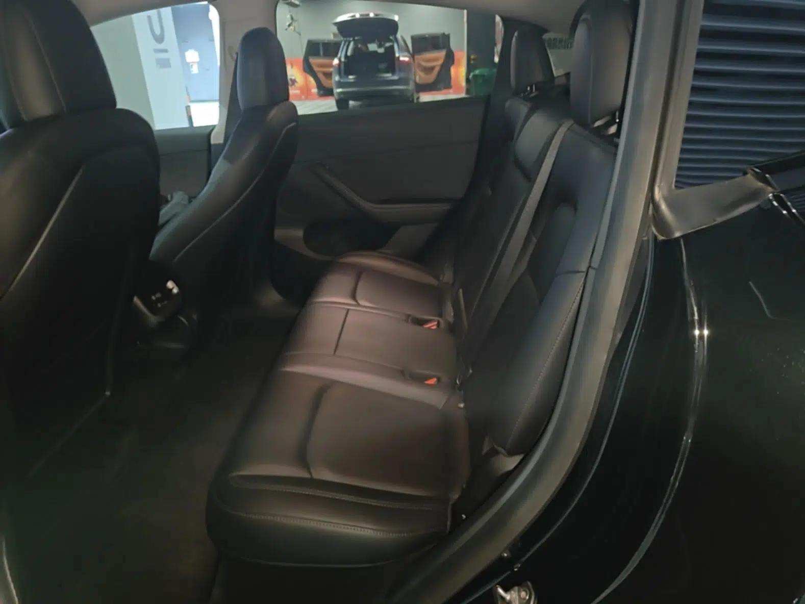 Tesla Model Y 2021 Standard Range Rear-Wheel Drive Version — миниатюра 25