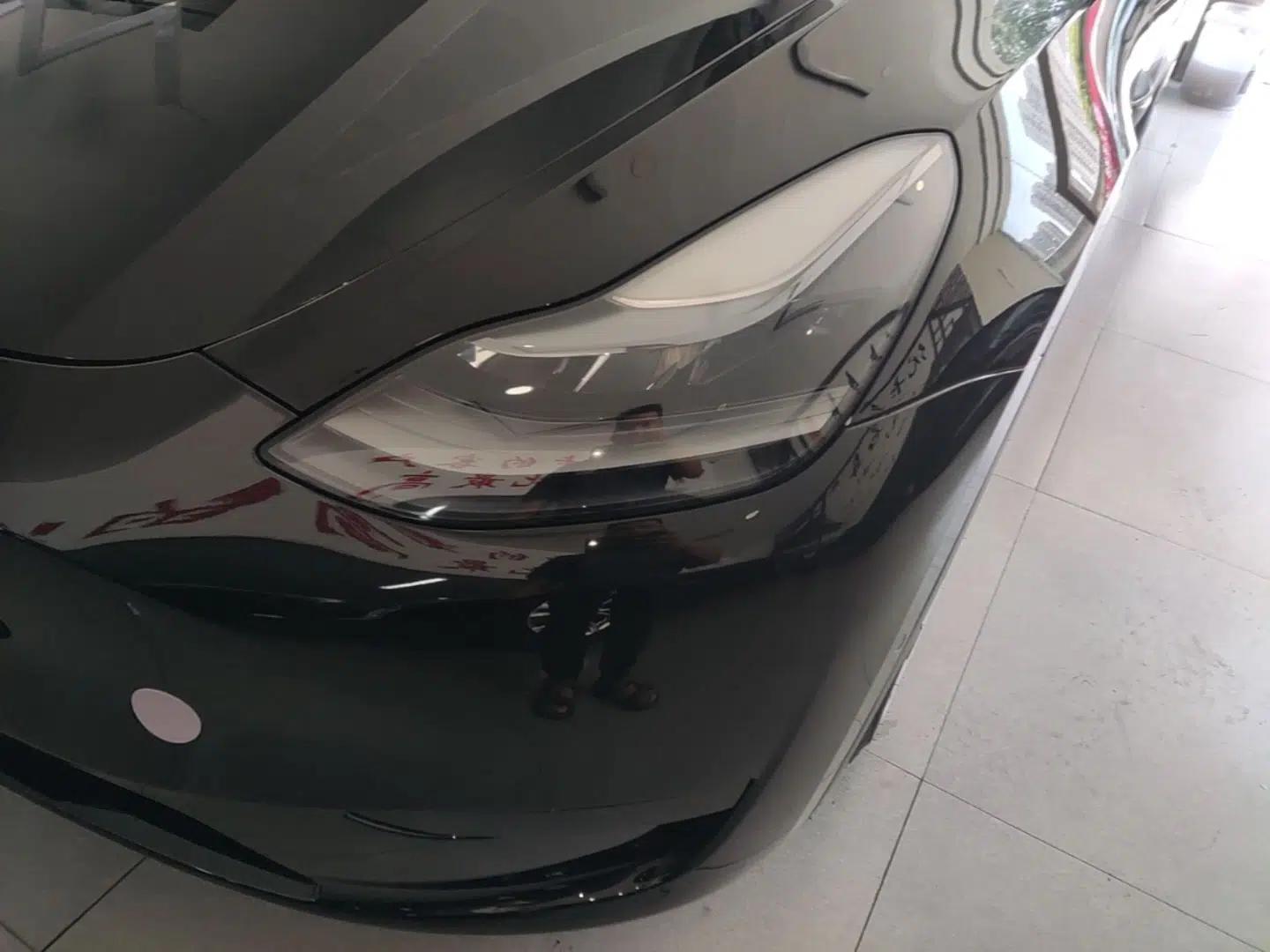 Tesla Model Y 2021 Standard Range Rear-Wheel Drive Version — миниатюра 8