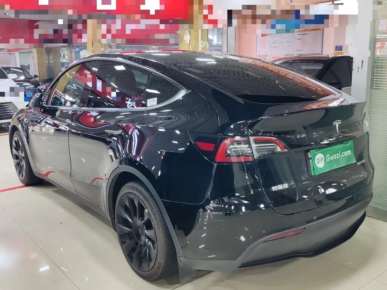 Tesla Model Y 2022 Rear-Wheel-Drive Version — миниатюра 4