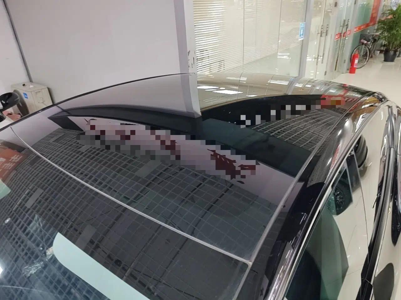 Tesla Model Y 2022 Rear-Wheel-Drive Version — миниатюра 7