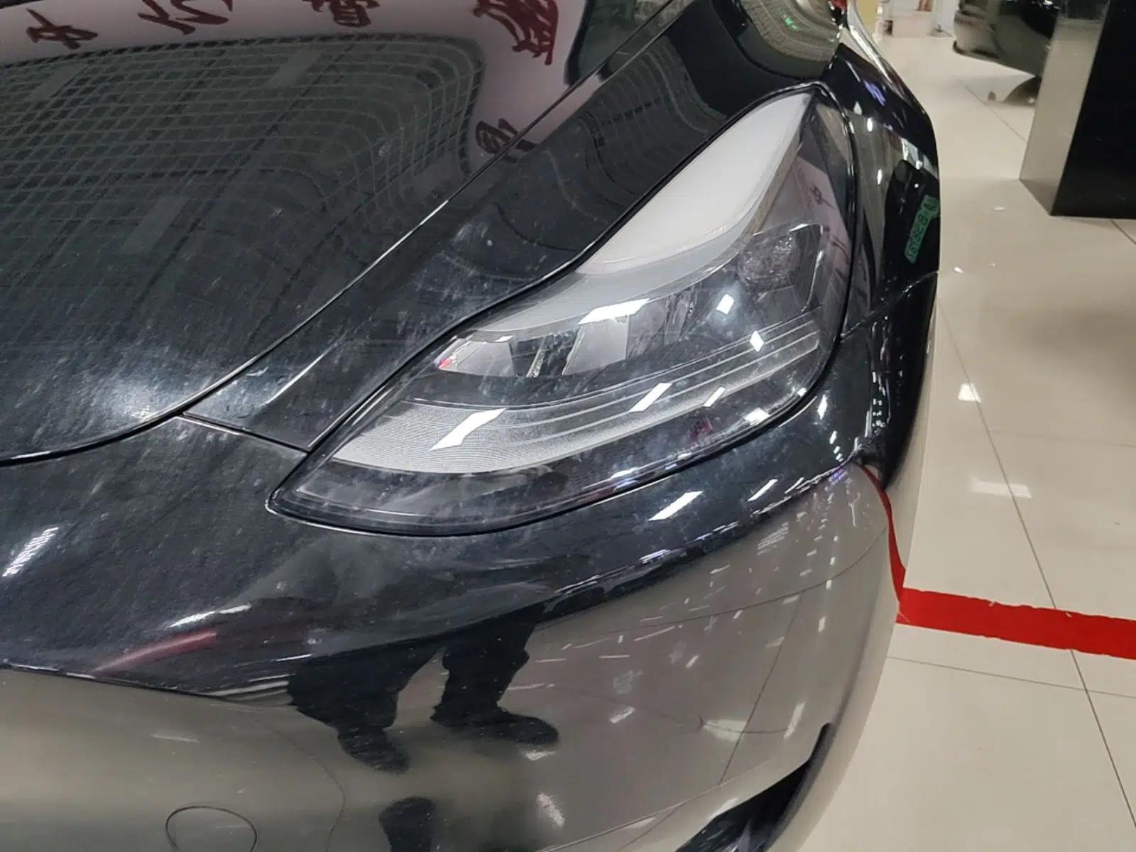 Tesla Model Y 2022 Rear-Wheel-Drive Version — миниатюра 8