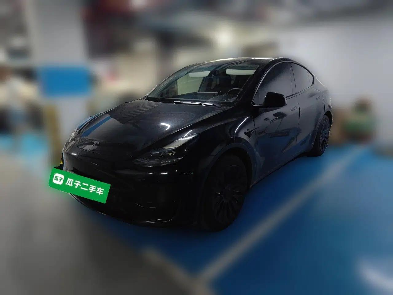 Tesla Model Y 2022 Revised Version Rear-Wheel Drive — миниатюра 1