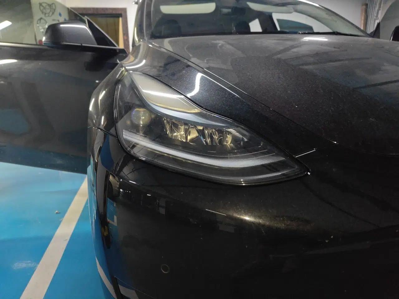 Tesla Model Y 2022 Revised Version Rear-Wheel Drive — миниатюра 7