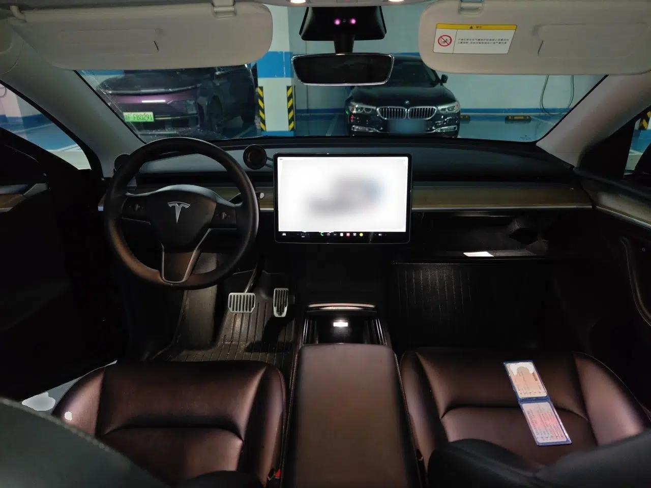 Tesla Model Y 2022 Revised Version Rear-Wheel Drive — миниатюра 9