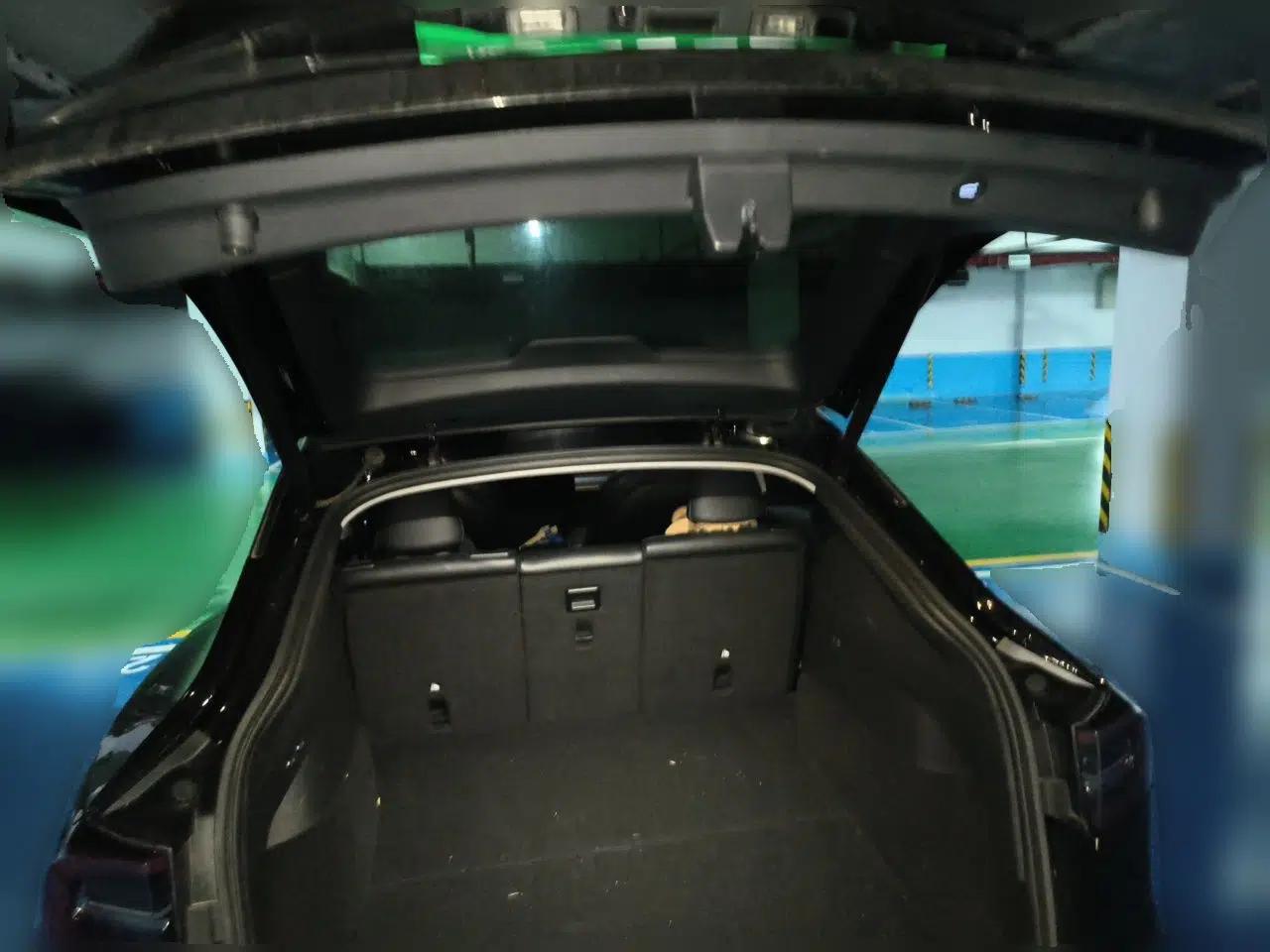 Tesla Model Y 2022 Rear-Wheel-Drive Version — миниатюра 16