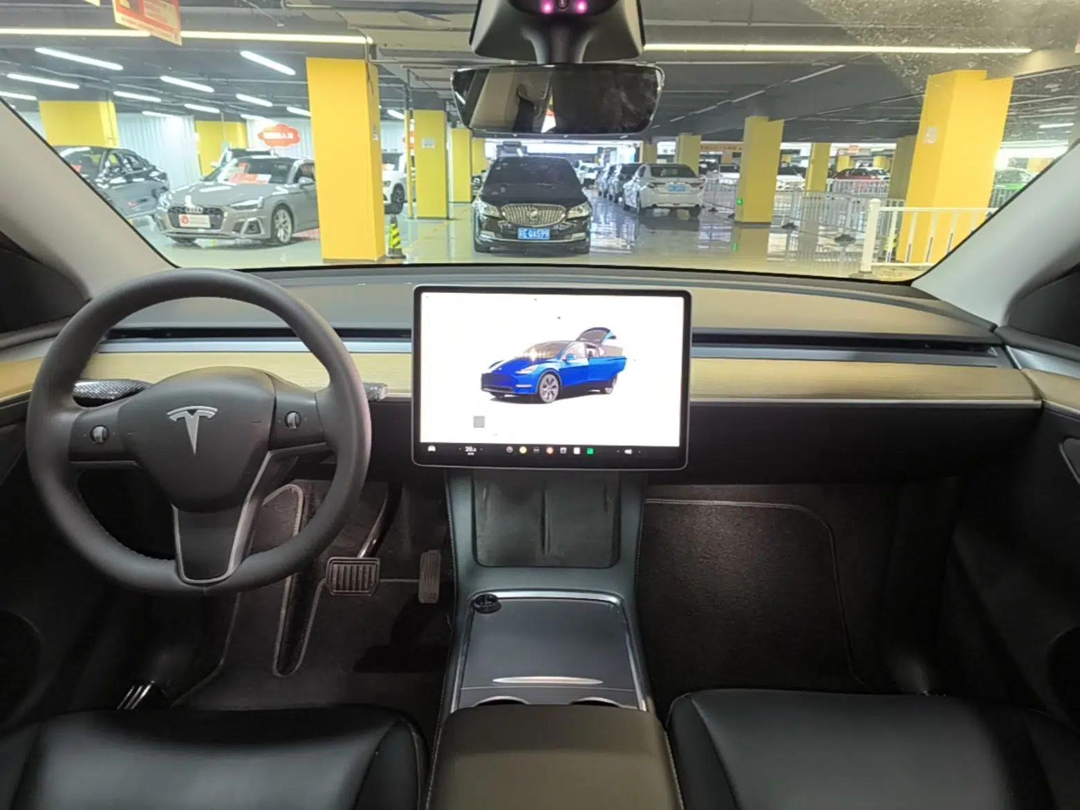 Tesla Model Y 2022 Rear-Wheel-Drive Version — миниатюра 12