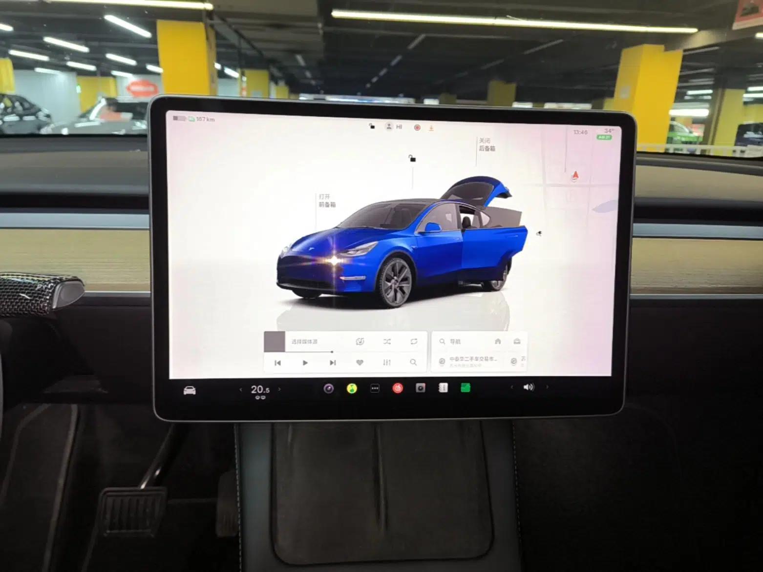 Tesla Model Y 2022 Rear-Wheel-Drive Version — миниатюра 15