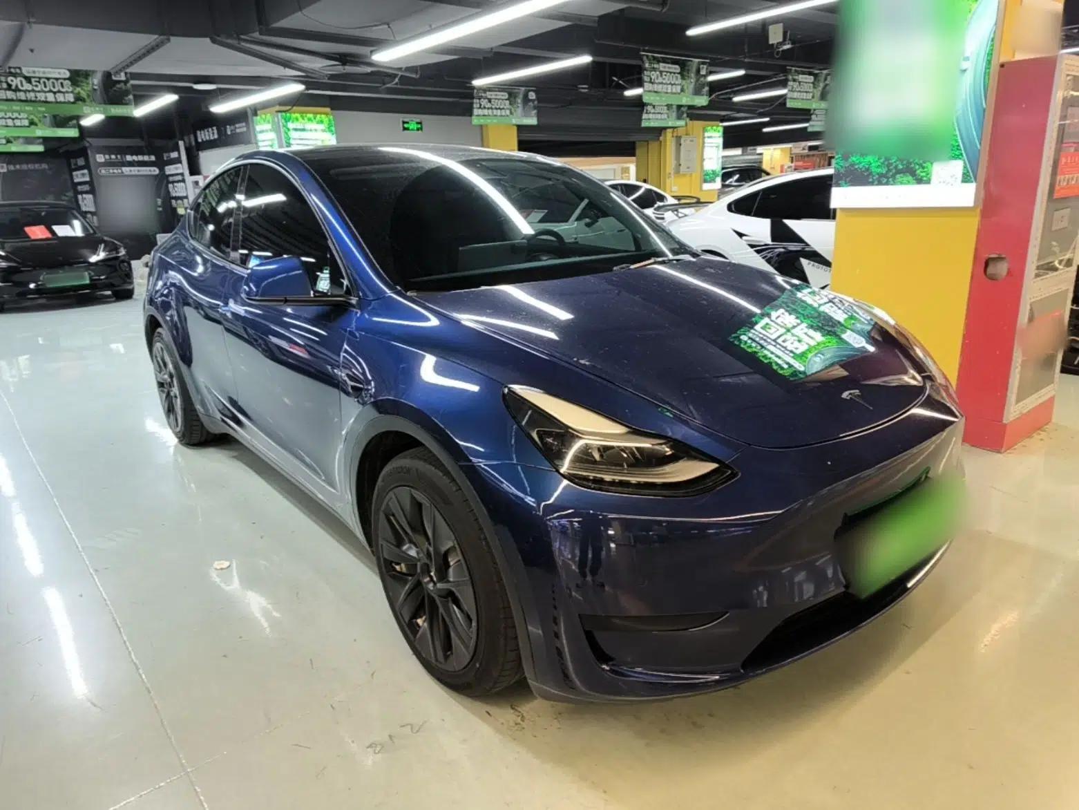 Tesla Model Y 2022 Rear-Wheel-Drive Version — миниатюра 3