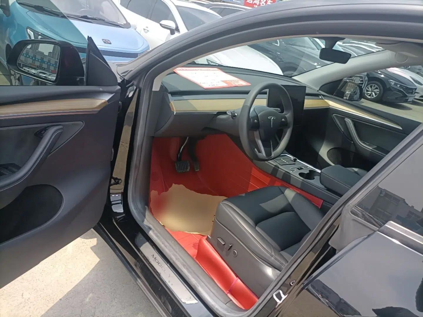 Tesla Model Y 2022 Revised Version Rear-Wheel Drive — миниатюра 18