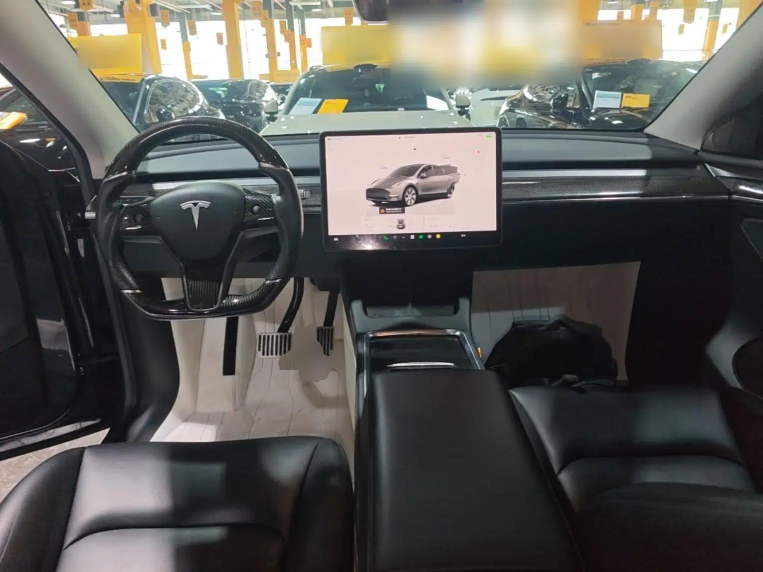 Tesla Model Y 2022 Revised Version Rear-Wheel Drive — миниатюра 12