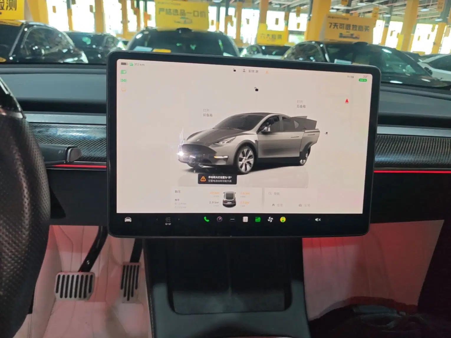 Tesla Model Y 2022 Revised Version Rear-Wheel Drive — миниатюра 15