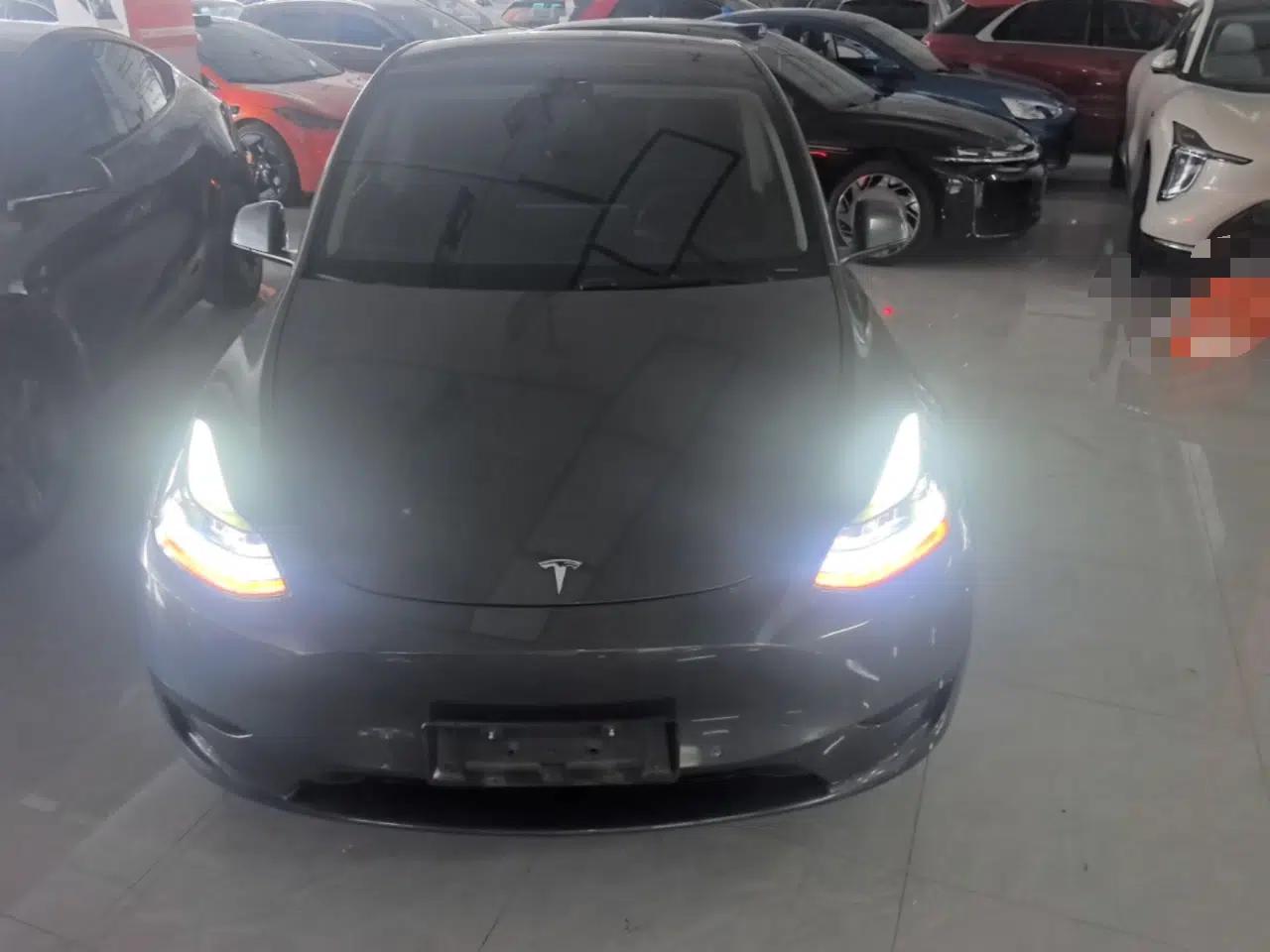 Tesla Model Y 2022 Revised Version Rear-Wheel Drive — миниатюра 2