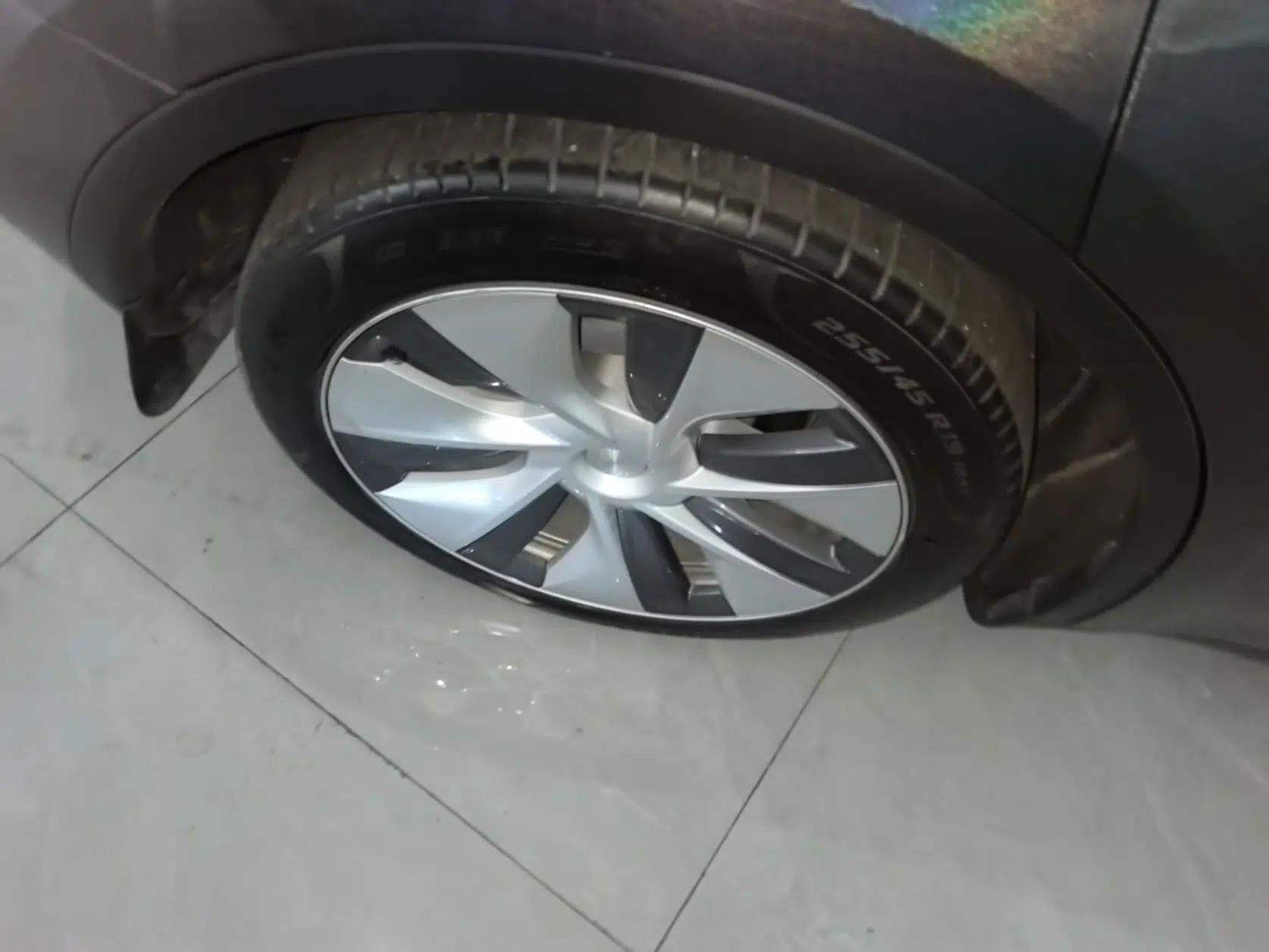 Tesla Model Y 2022 Revised Version Rear-Wheel Drive — миниатюра 11