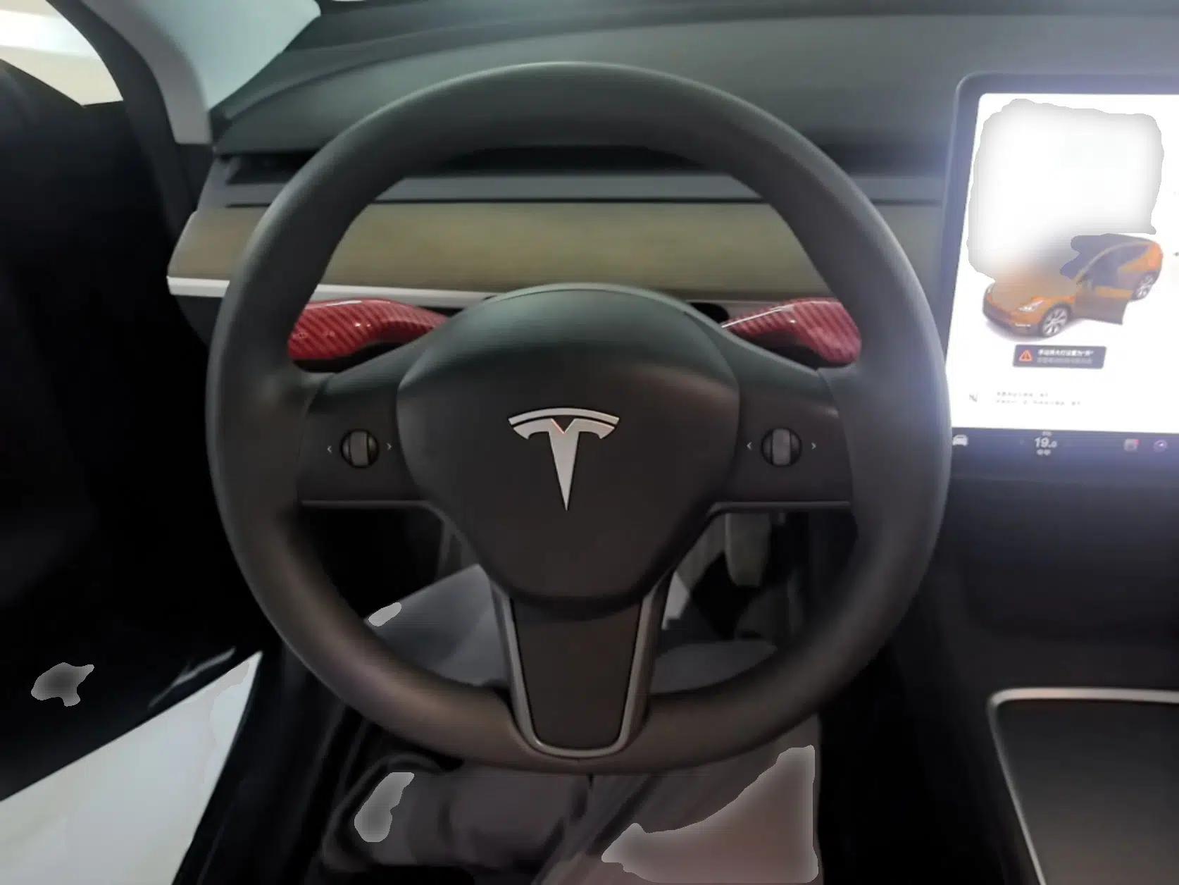 Tesla Model Y 2022 Revised Version Rear-Wheel Drive — миниатюра 18