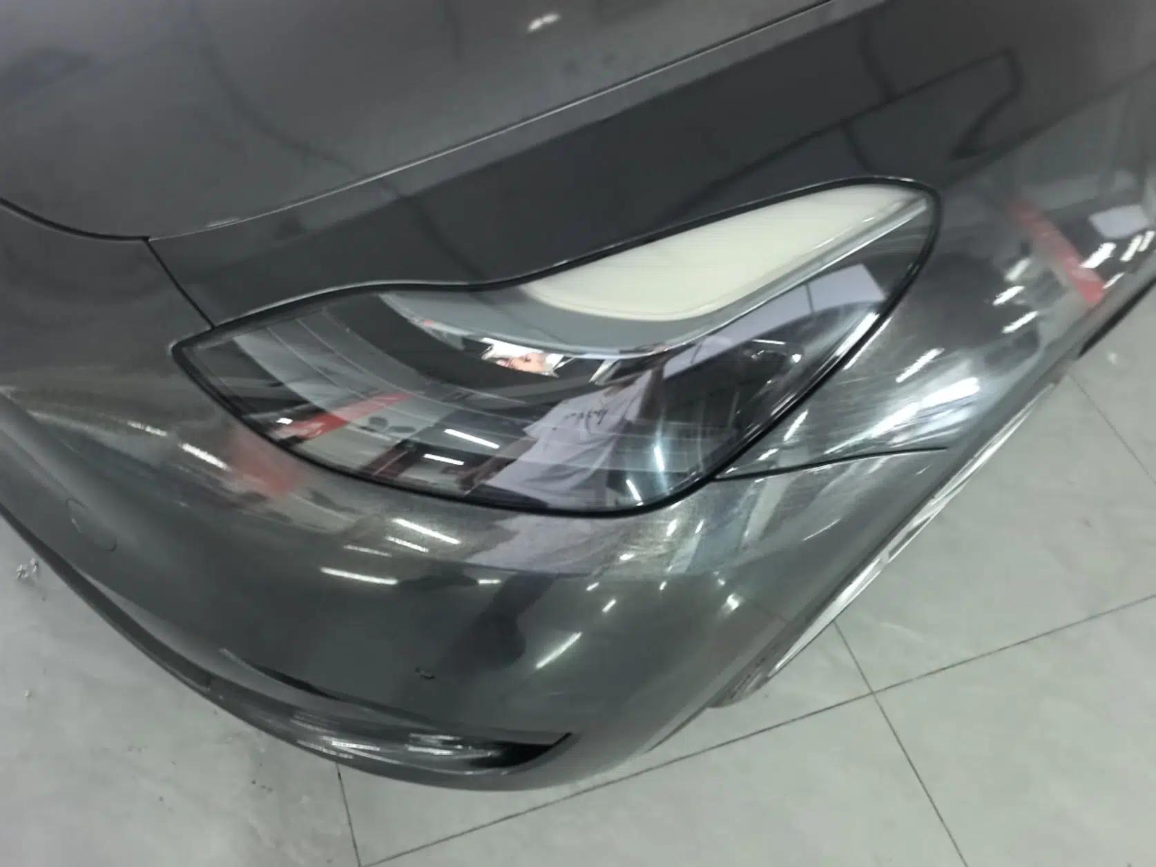 Tesla Model Y 2022 Revised Version Rear-Wheel Drive — миниатюра 8
