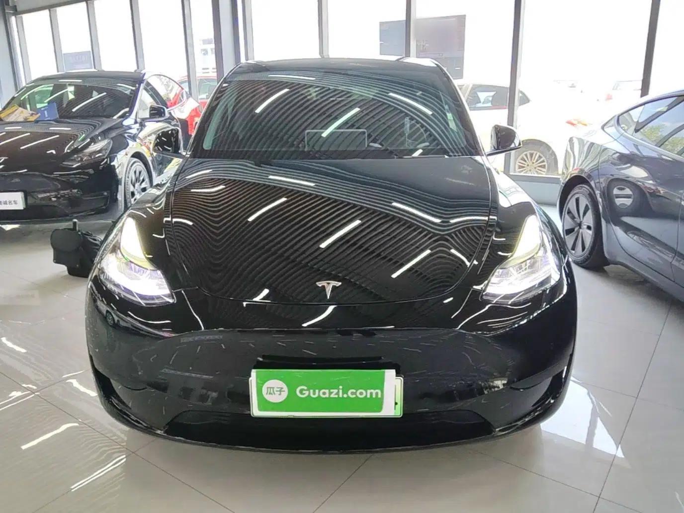 Tesla Model Y 2022 Revised Version Rear-Wheel Drive — миниатюра 2