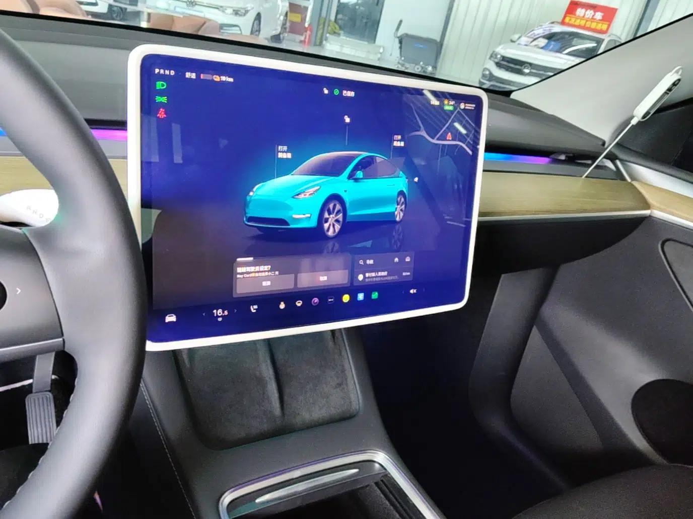 Tesla Model Y 2022 Revised Version Rear-Wheel Drive — миниатюра 15