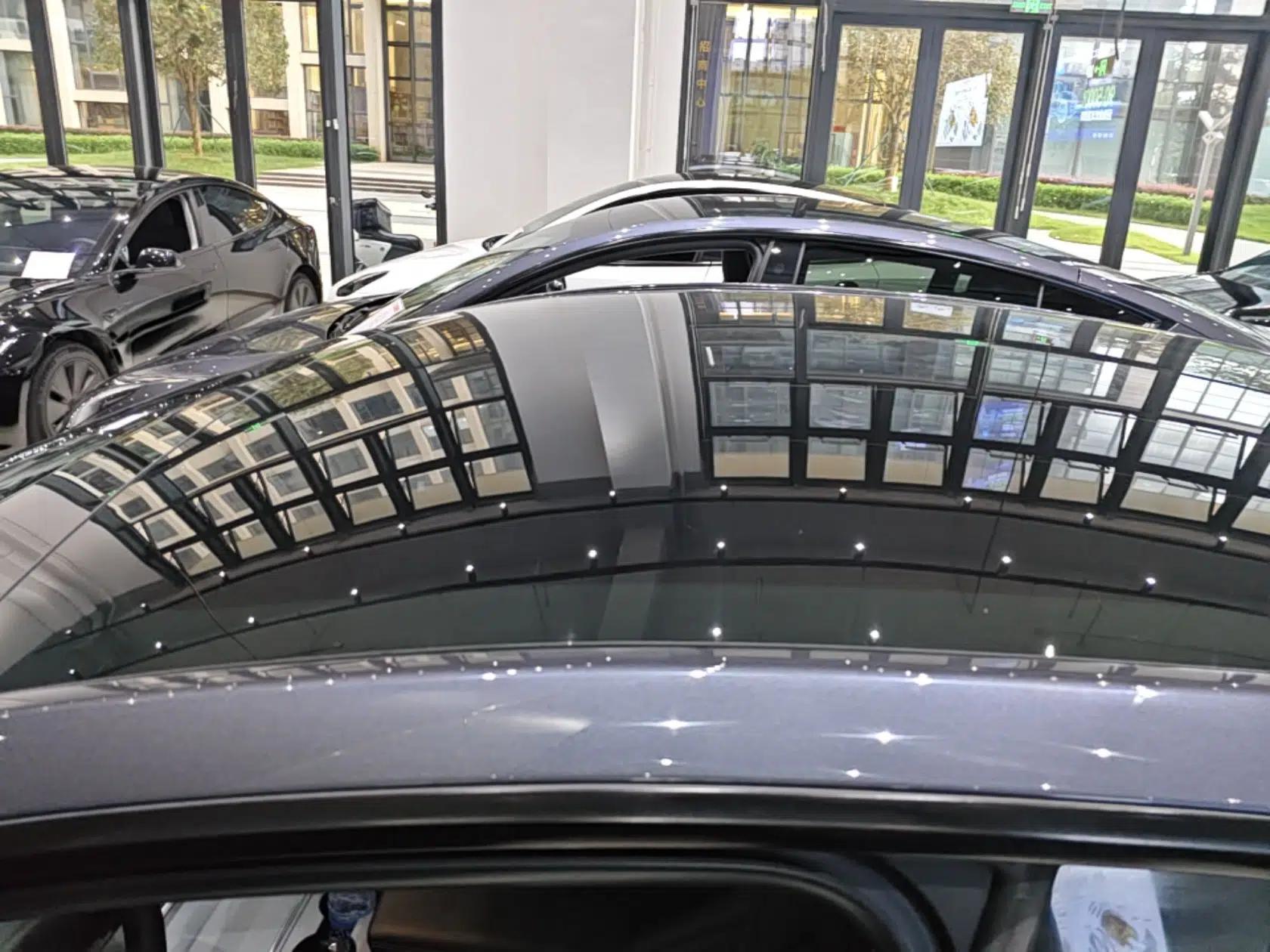 Tesla Model Y 2022 Revised Version Rear-Wheel Drive — миниатюра 7