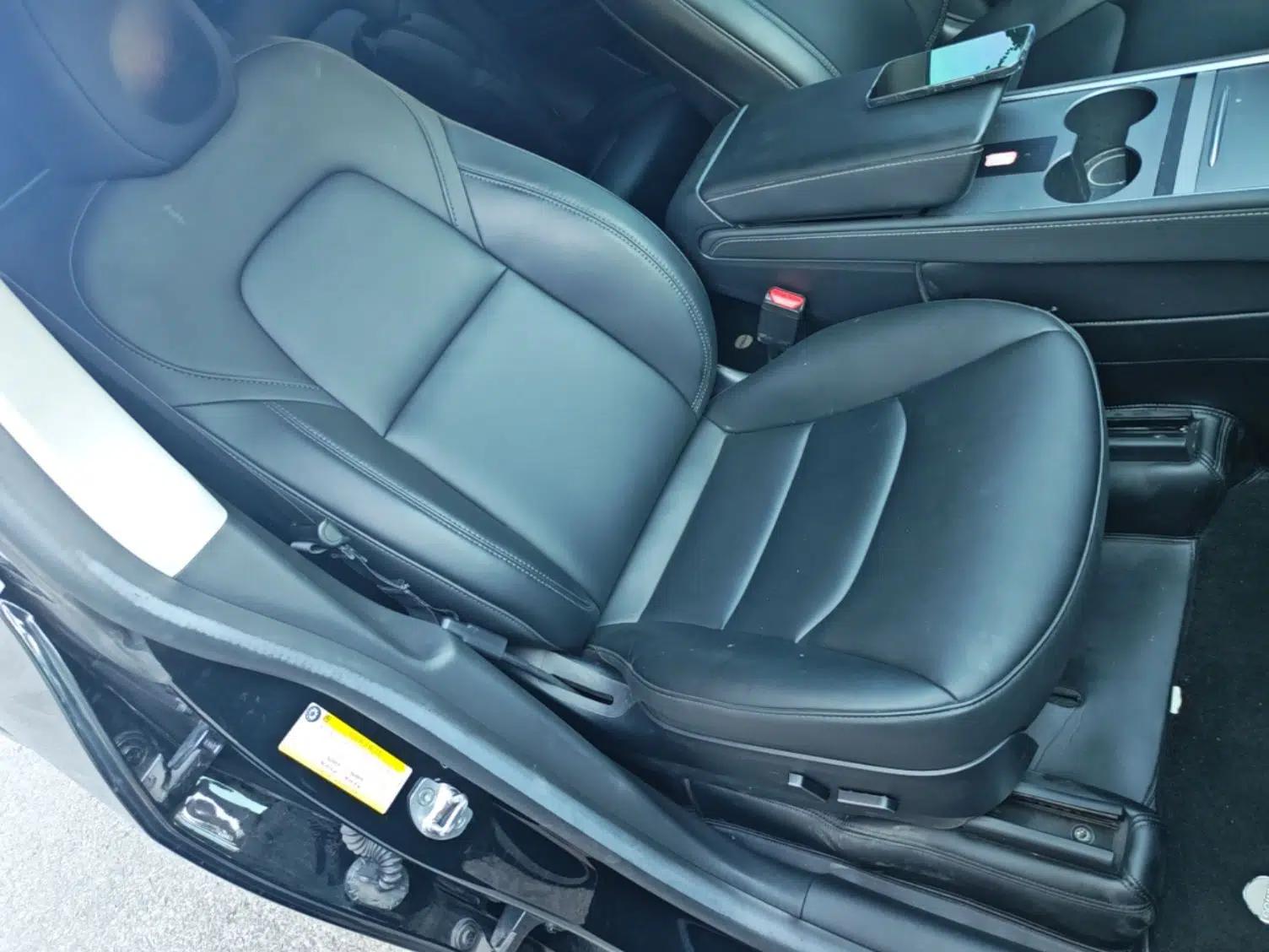Tesla Model Y 2022 Revised Version Rear-Wheel Drive — миниатюра 19