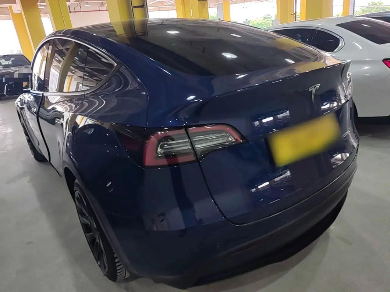 Tesla Model Y 2022 Revised Version Long-Range All-Wheel Drive — миниатюра 13