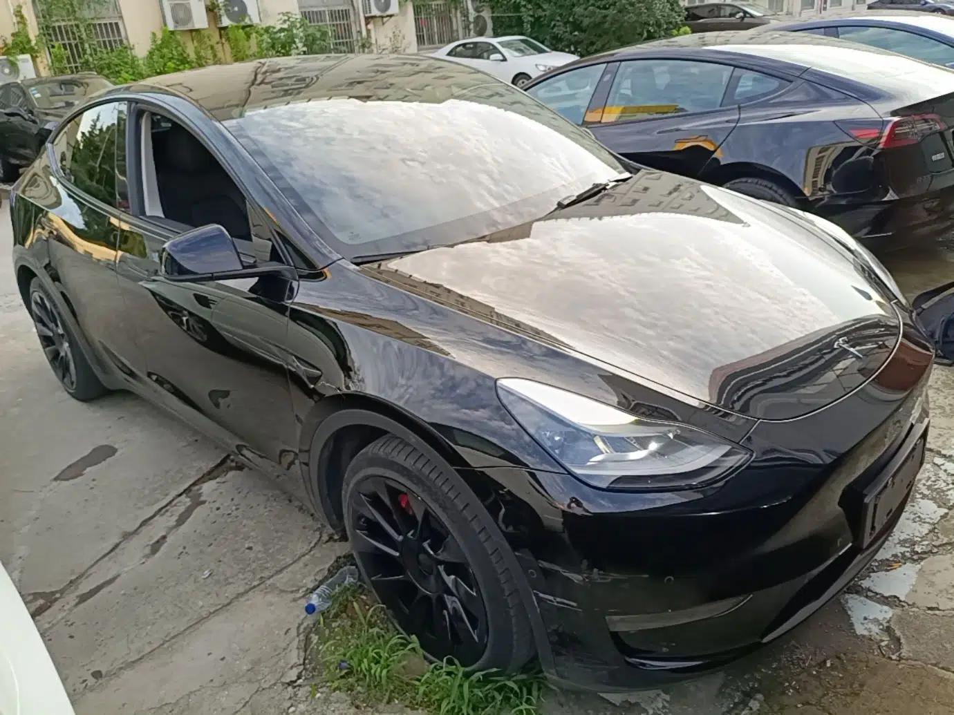 Tesla Model Y 2022 Revised Version Long-Range All-Wheel Drive — миниатюра 12