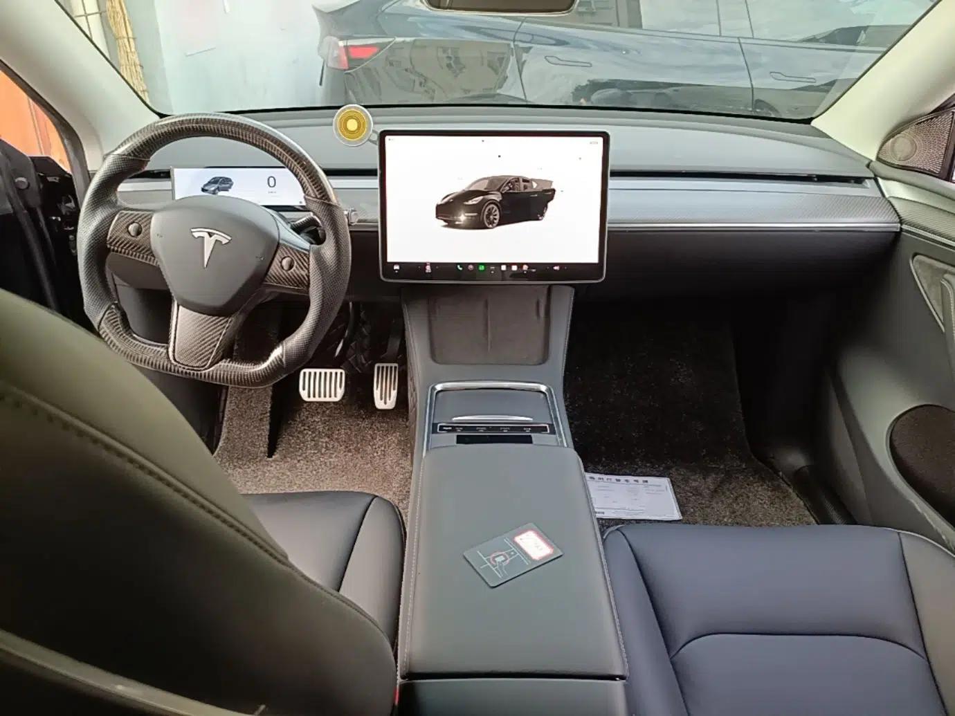 Tesla Model Y 2022 Revised Version Long-Range All-Wheel Drive — миниатюра 17