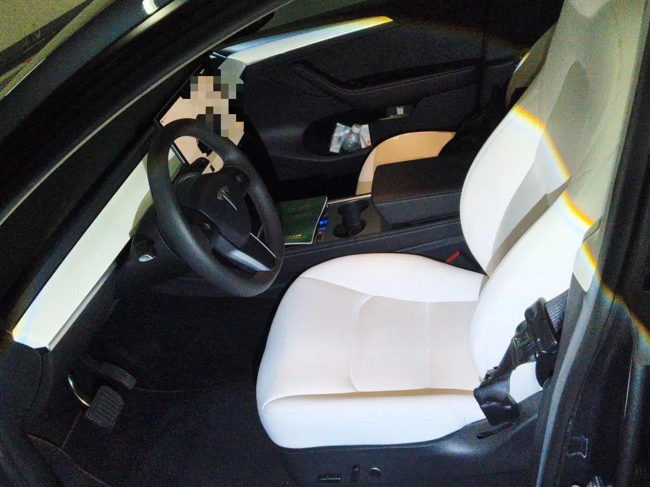 Tesla Model Y 2022 Revised Version Rear-Wheel Drive — миниатюра 15