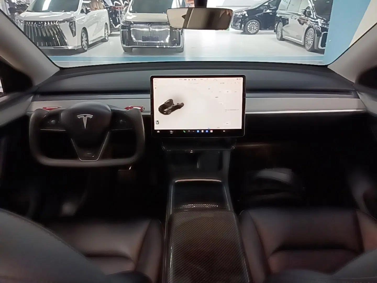 Tesla Model Y 2023 Rear-Wheel-Drive Version — миниатюра 12