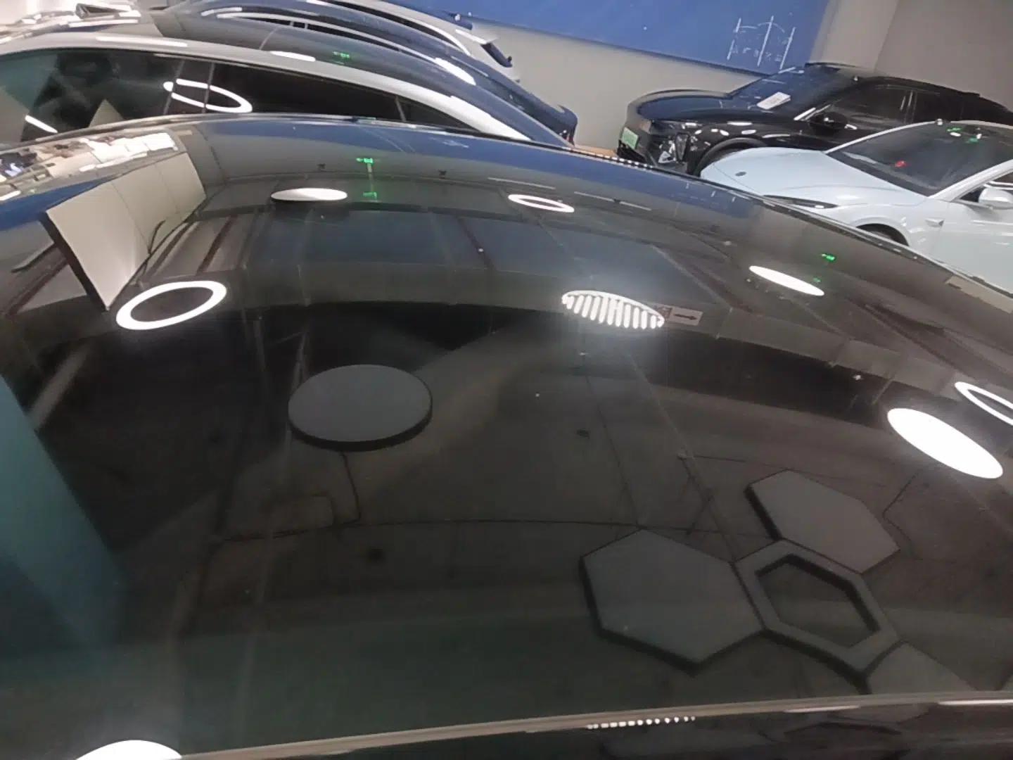 Tesla Model Y 2023 Rear-Wheel-Drive Version — миниатюра 7