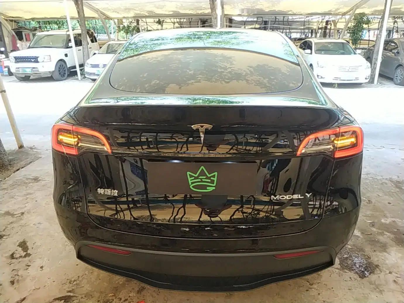 Tesla Model Y 2023 Rear-Wheel-Drive Version — миниатюра 5
