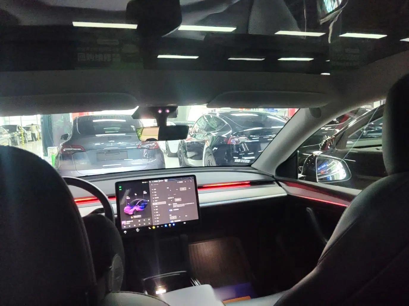 Tesla Model Y 2023 Rear-Wheel-Drive Version — миниатюра 21