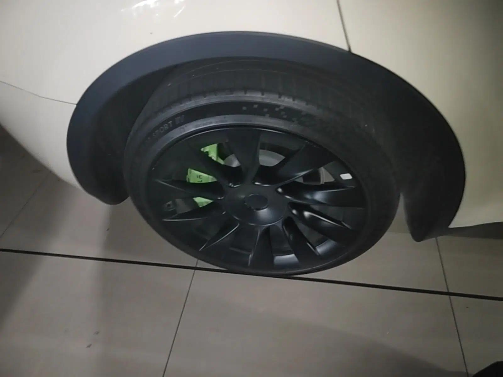 Tesla Model Y 2022 Revised Version Rear-Wheel Drive — миниатюра 11