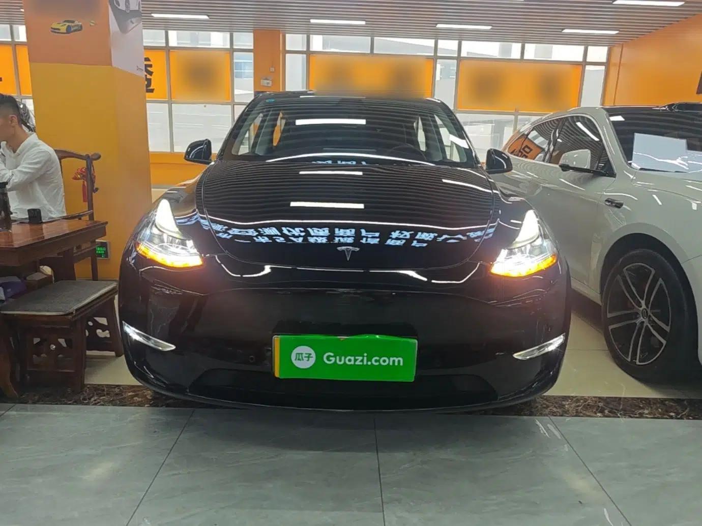Tesla Model Y 2022 Revised Version Long-Range All-Wheel Drive — миниатюра 2