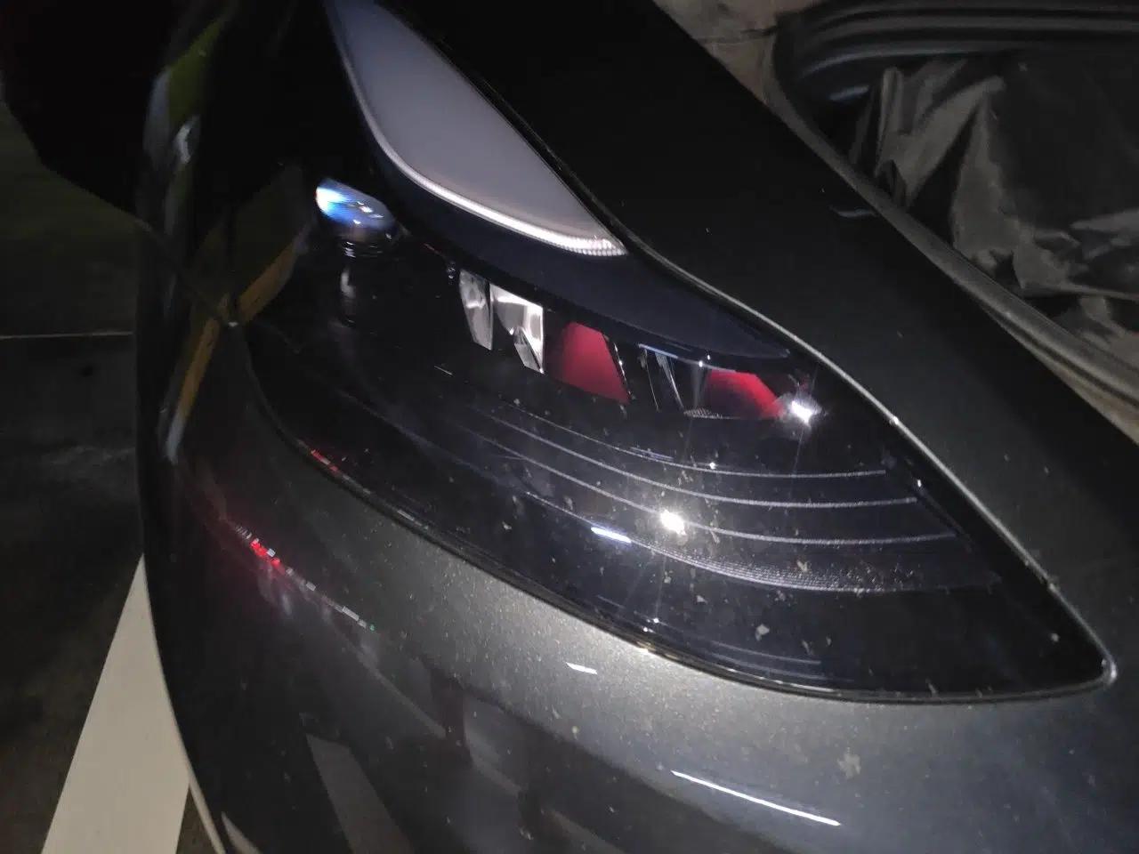 Tesla Model Y 2024 Rear-Wheel-Drive Version — миниатюра 7
