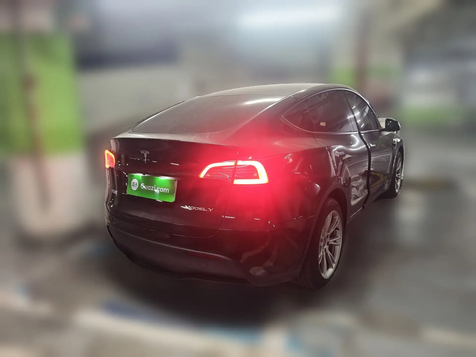 Tesla Model Y 2022 Revised Version Rear-Wheel Drive — миниатюра 4