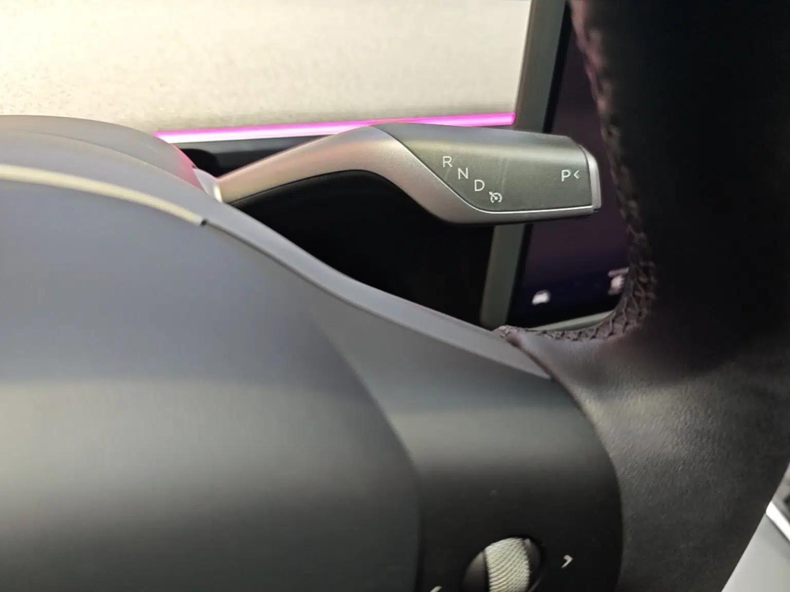 Tesla Model Y 2024 Rear-Wheel-Drive Version — миниатюра 16