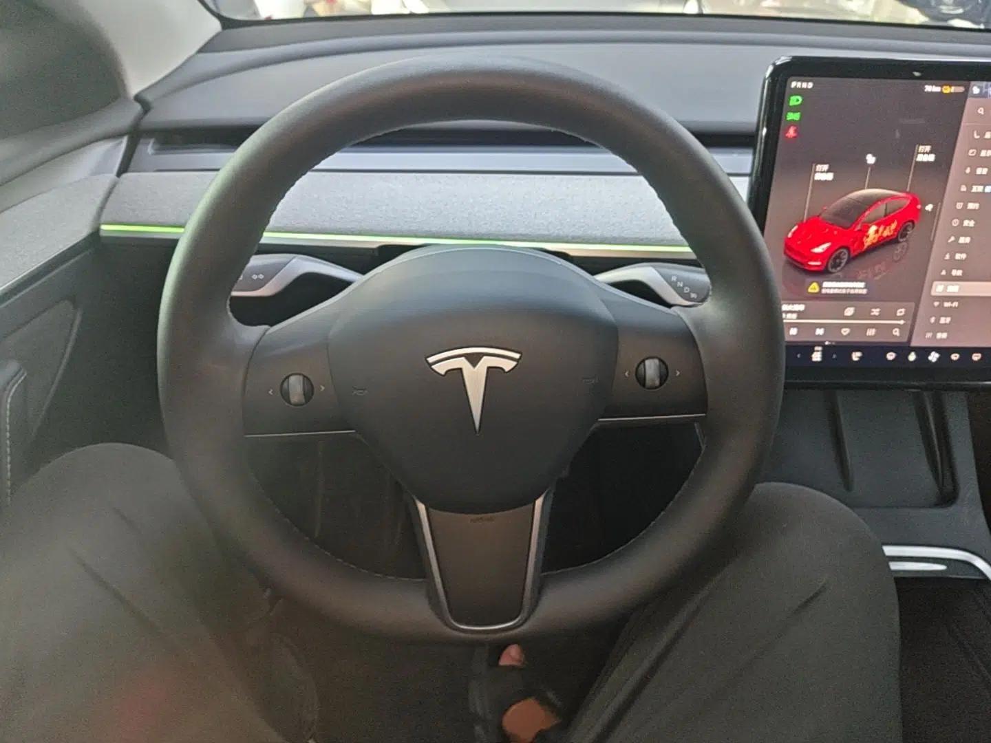 Tesla Model Y 2024 Rear-Wheel-Drive Version — миниатюра 13
