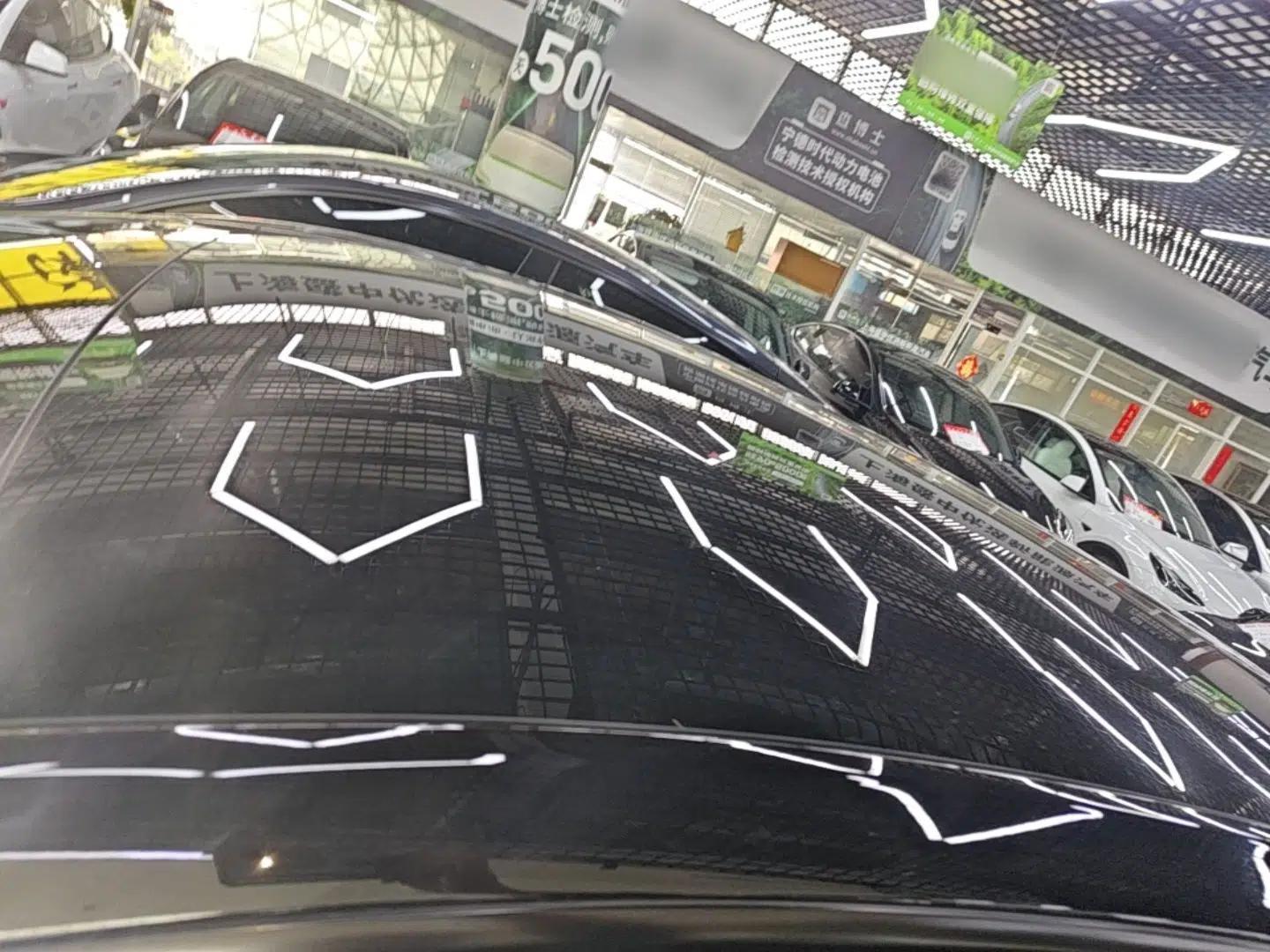 Tesla Model Y 2024 Rear-Wheel-Drive Version — миниатюра 7