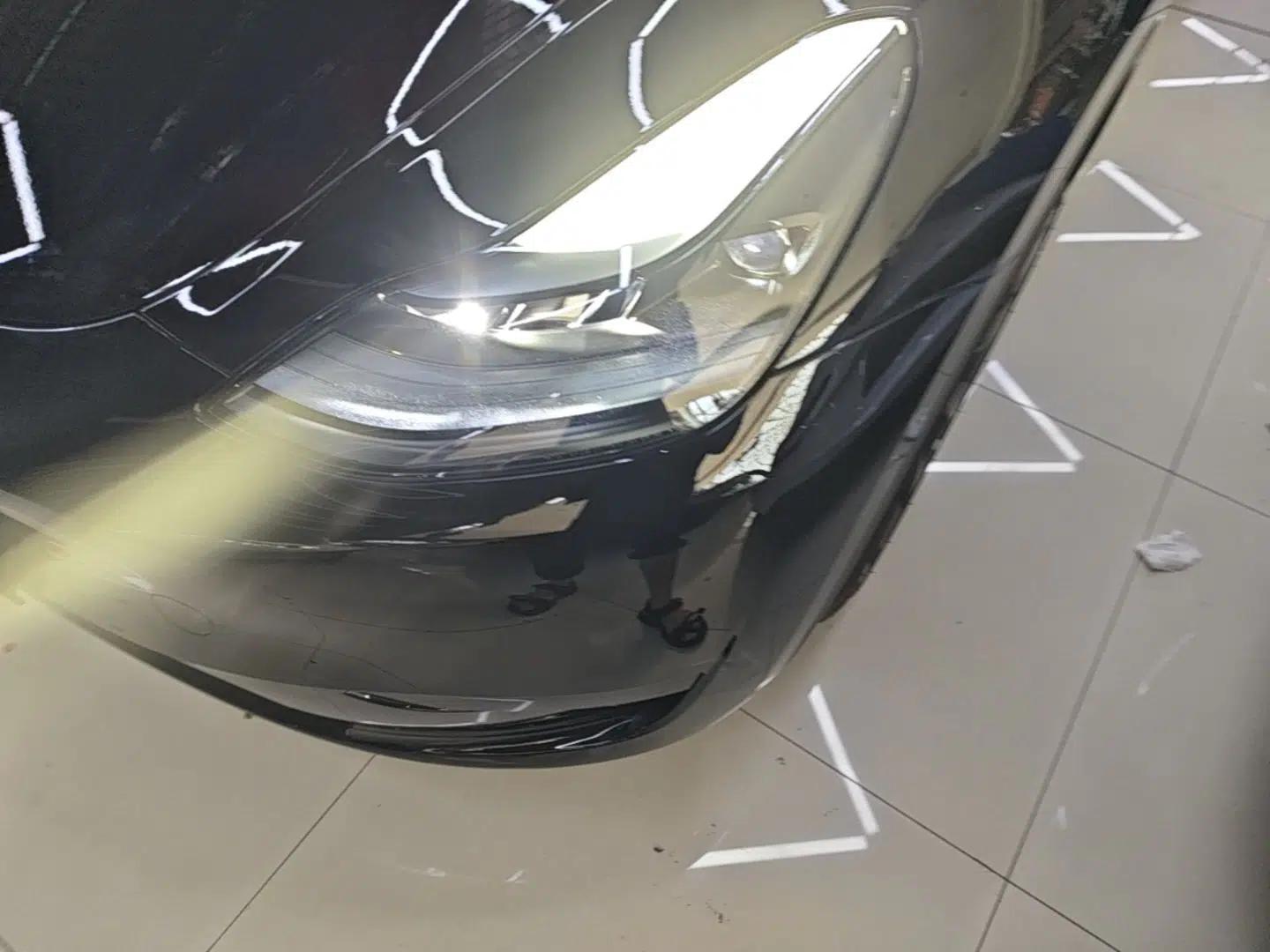 Tesla Model Y 2024 Rear-Wheel-Drive Version — миниатюра 8