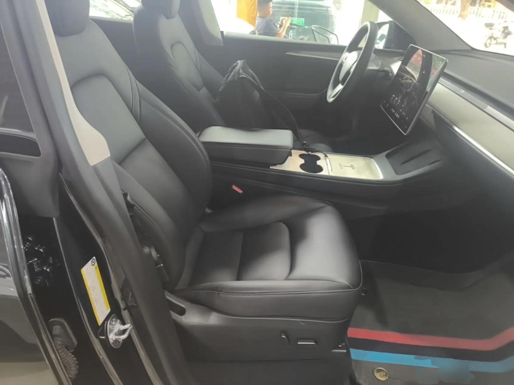 Tesla Model Y 2024 Rear-Wheel-Drive Version — миниатюра 19