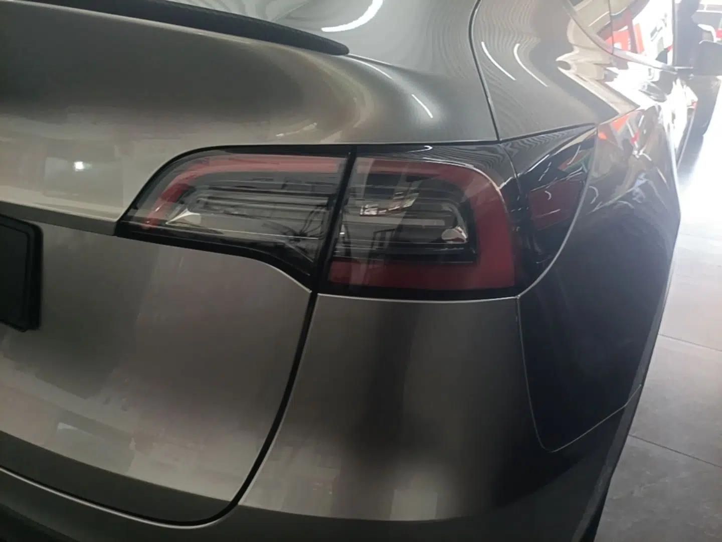 Tesla Model Y 2024 Rear-Wheel-Drive Version — миниатюра 9