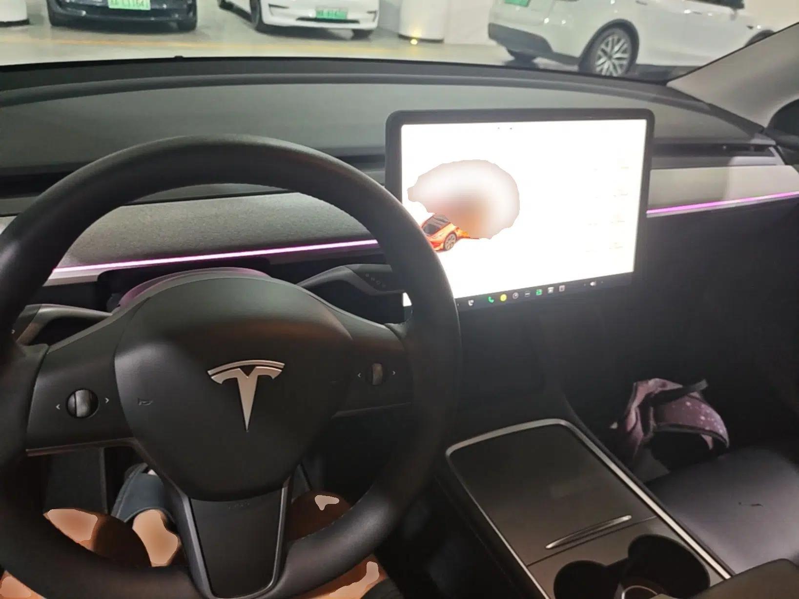 Tesla Model Y 2024 Rear-Wheel-Drive Version — миниатюра 12