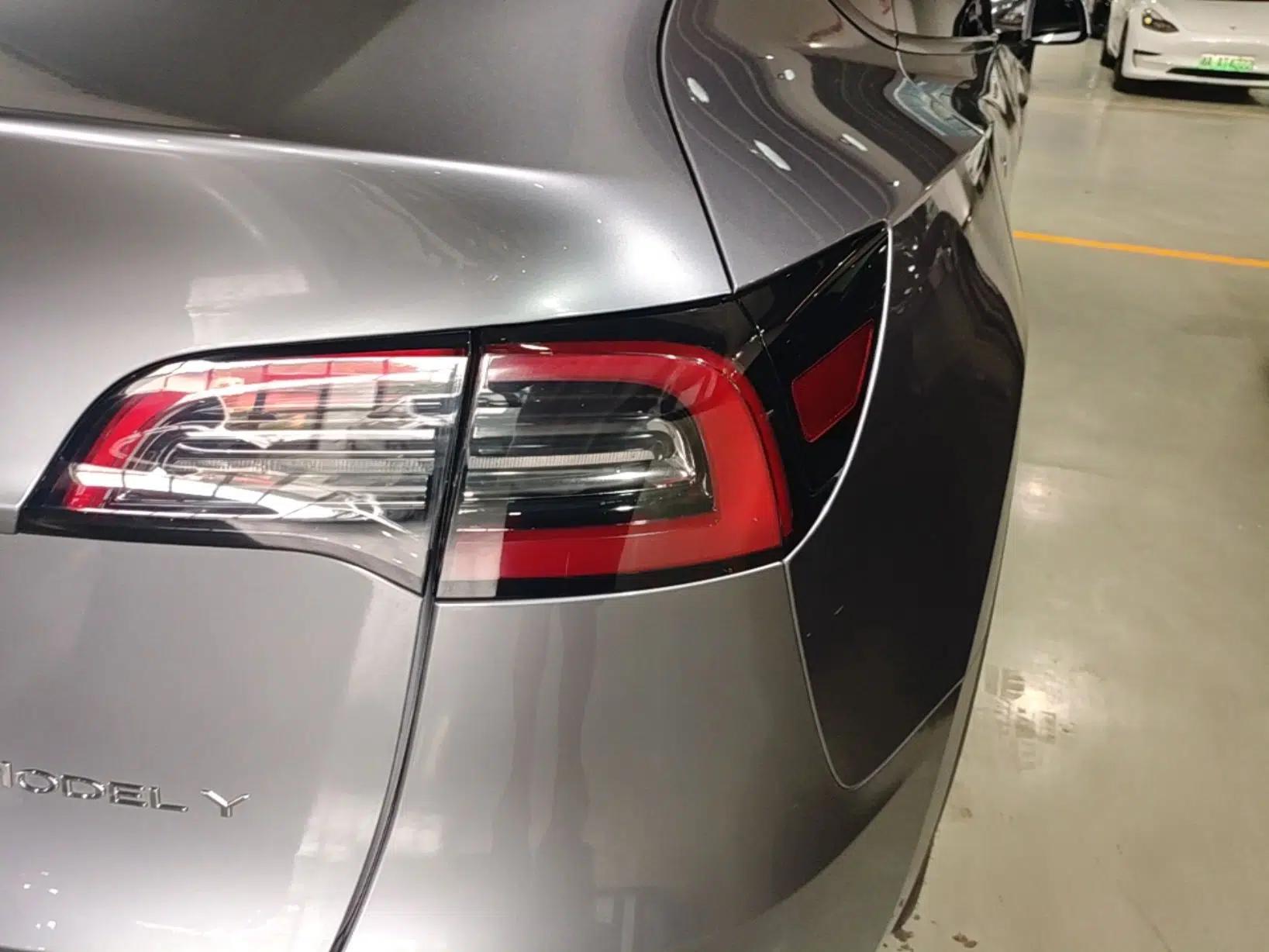 Tesla Model Y 2024 Rear-Wheel-Drive Version — миниатюра 9